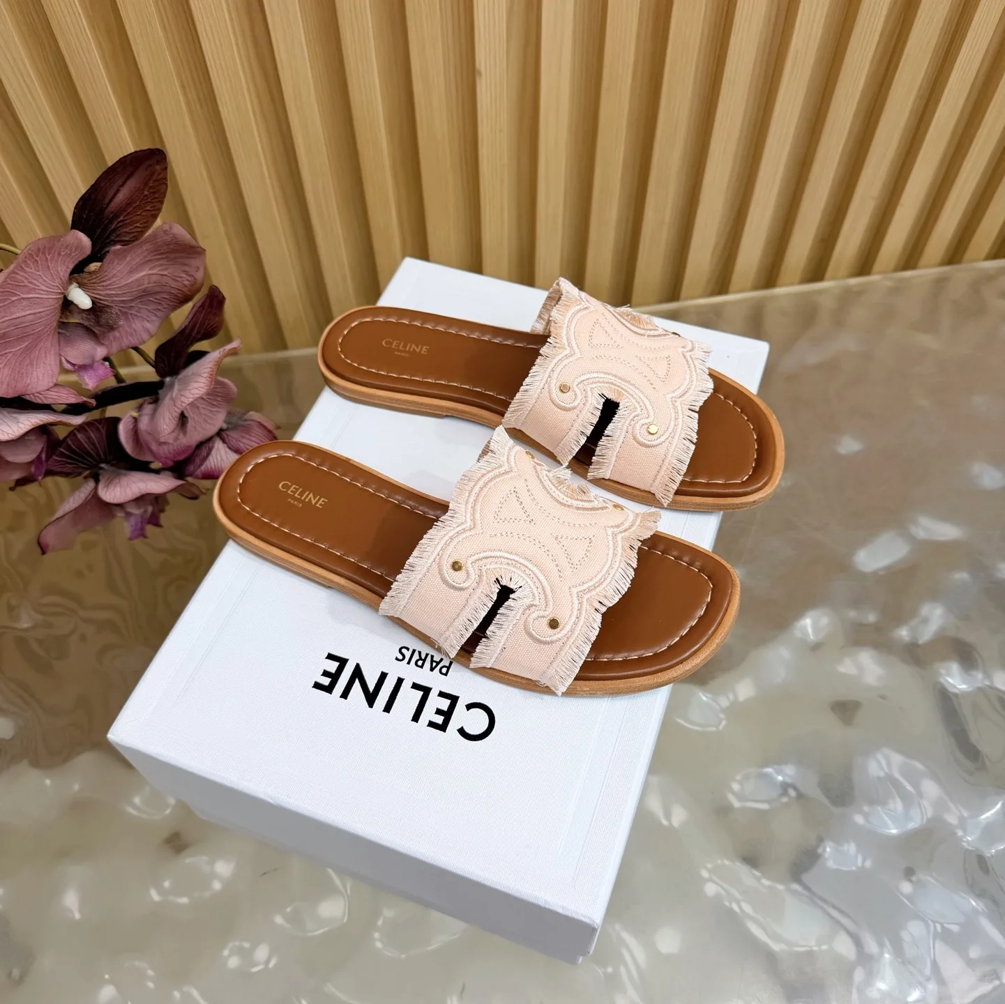 Celine Slippers Efficient 5878