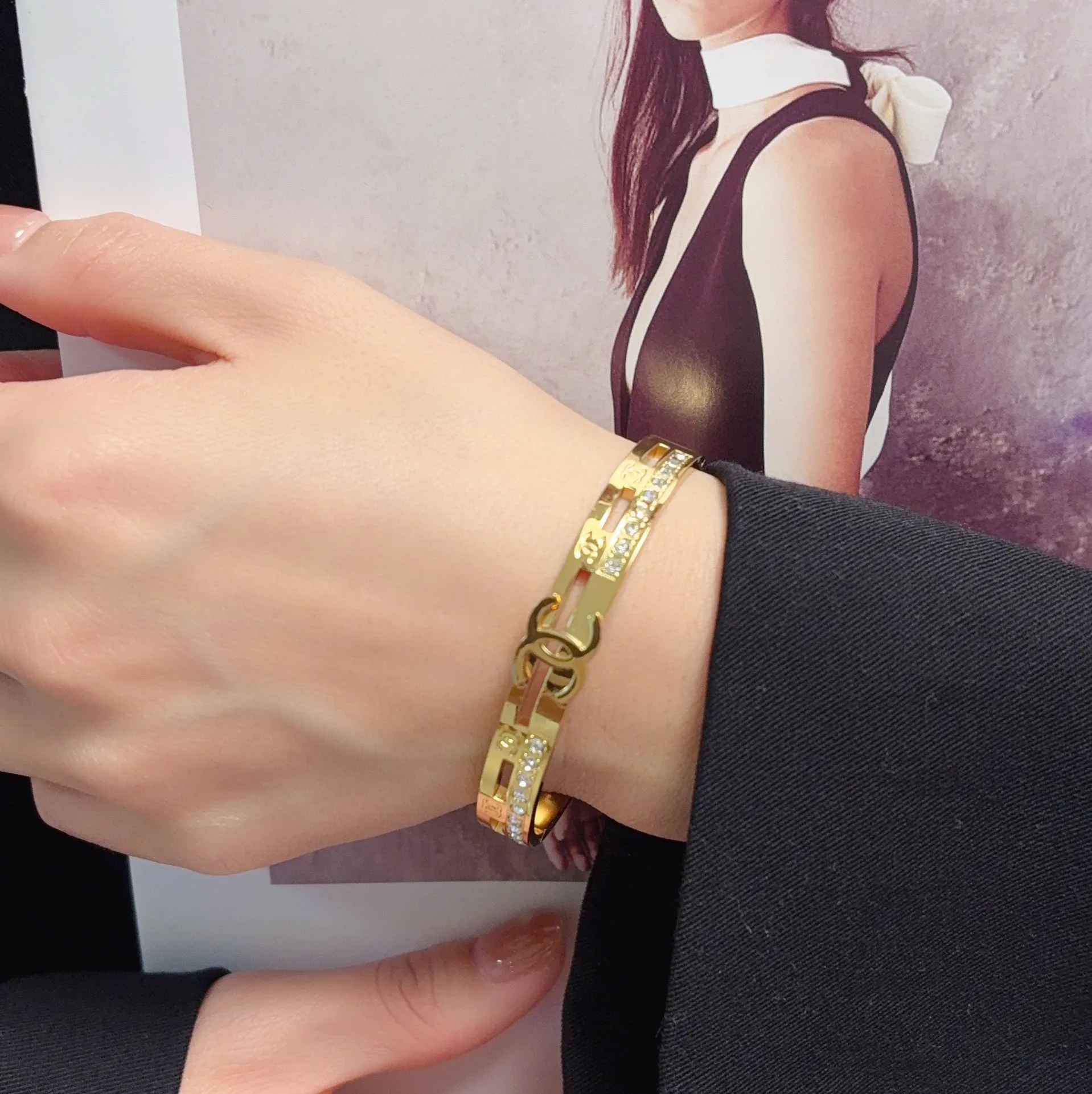 Chanel Bracelet AllSeason 2825