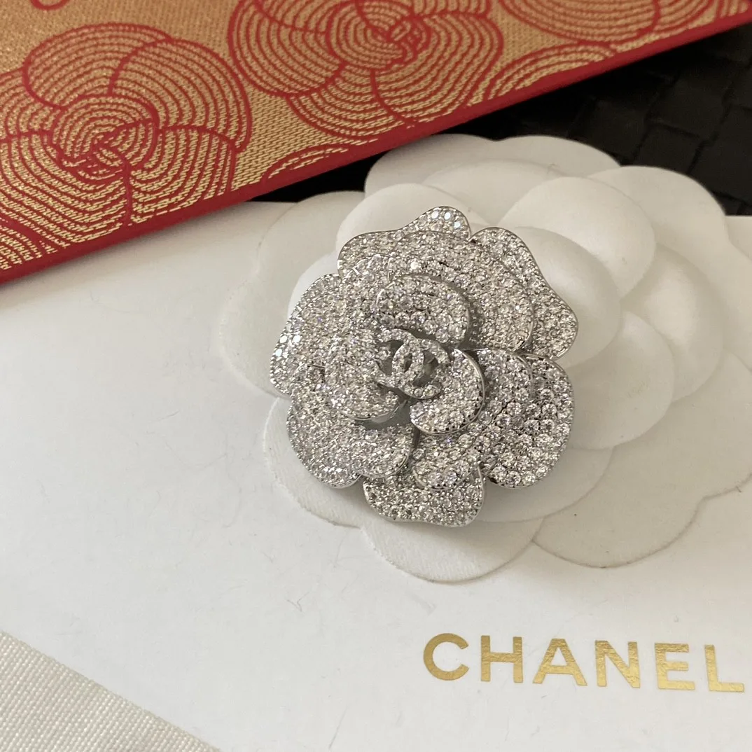 ZipUp Chanel Brooch 2848