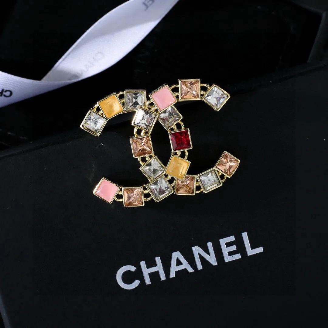 Chanel Brooch Breathable 2878