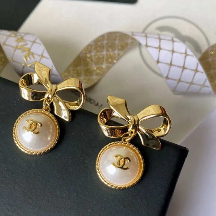 Chanel Earrings Minimalist 3082