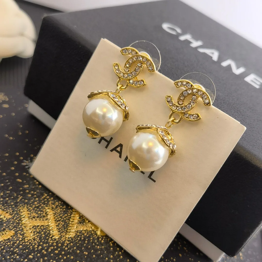Chanel Earrings FreshLook 3145