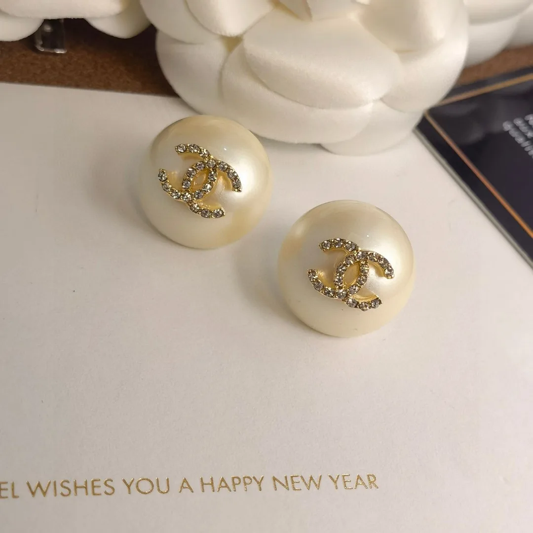 Breathable Chanel Earrings 3167