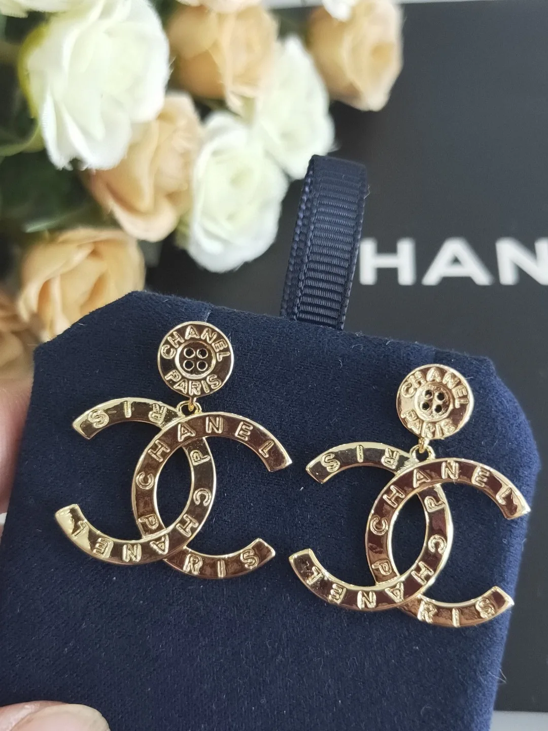 Chanel Earrings Comfortable 3079