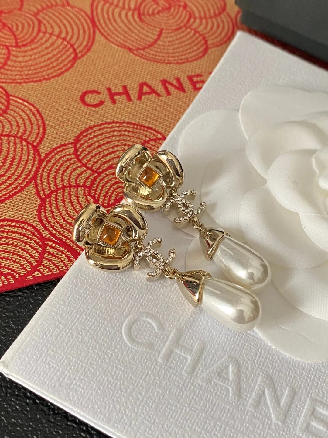Chanel Earrings Lightweight 3283