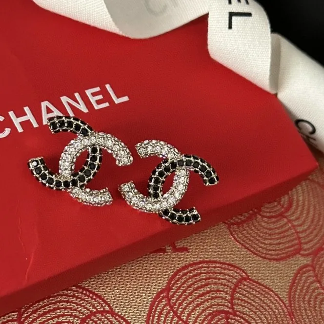 Bright Chanel Earrings 3294