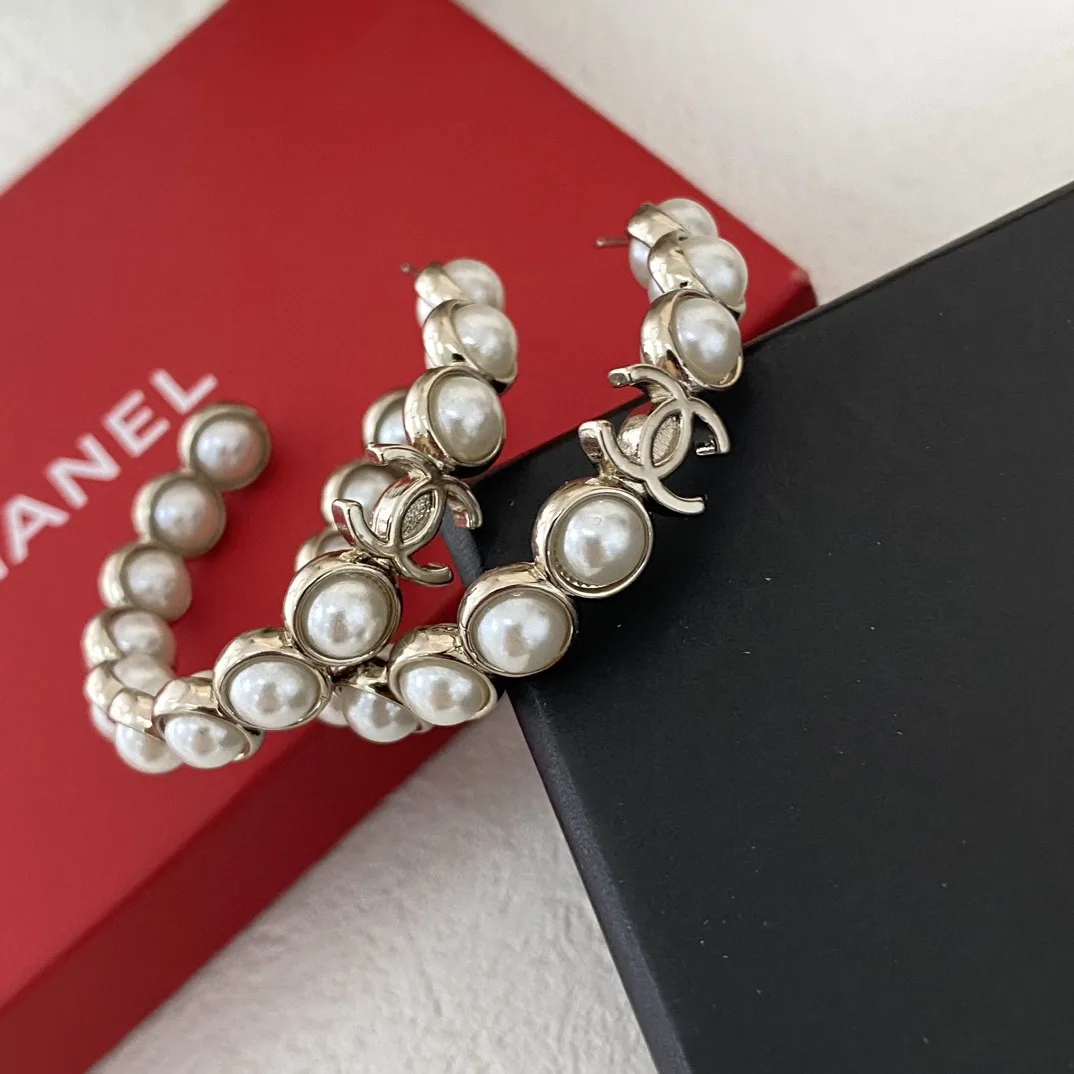 Seasonal Chanel Earrings 3285