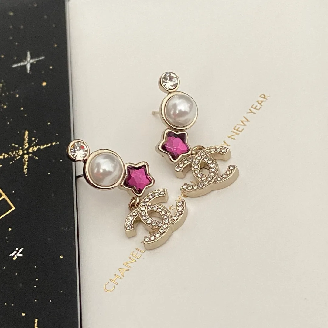 WrinkleFree Chanel Earrings 3185