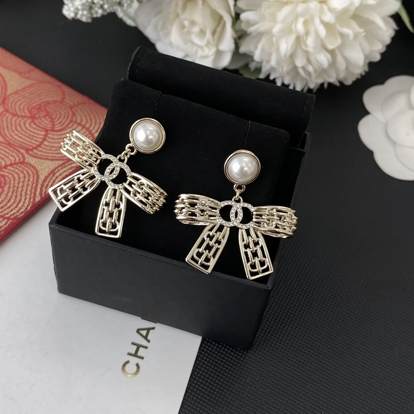 Chanel Earrings SmoothTexture 3418