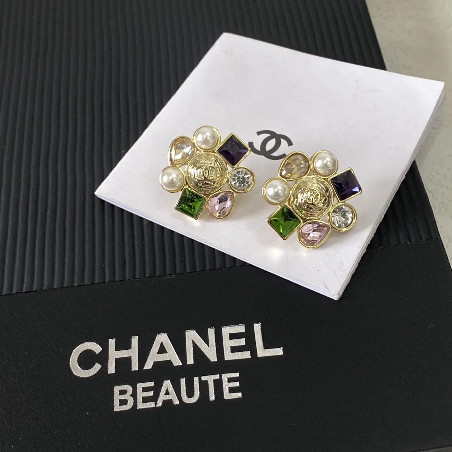 TechFriendly Chanel Earrings 3313