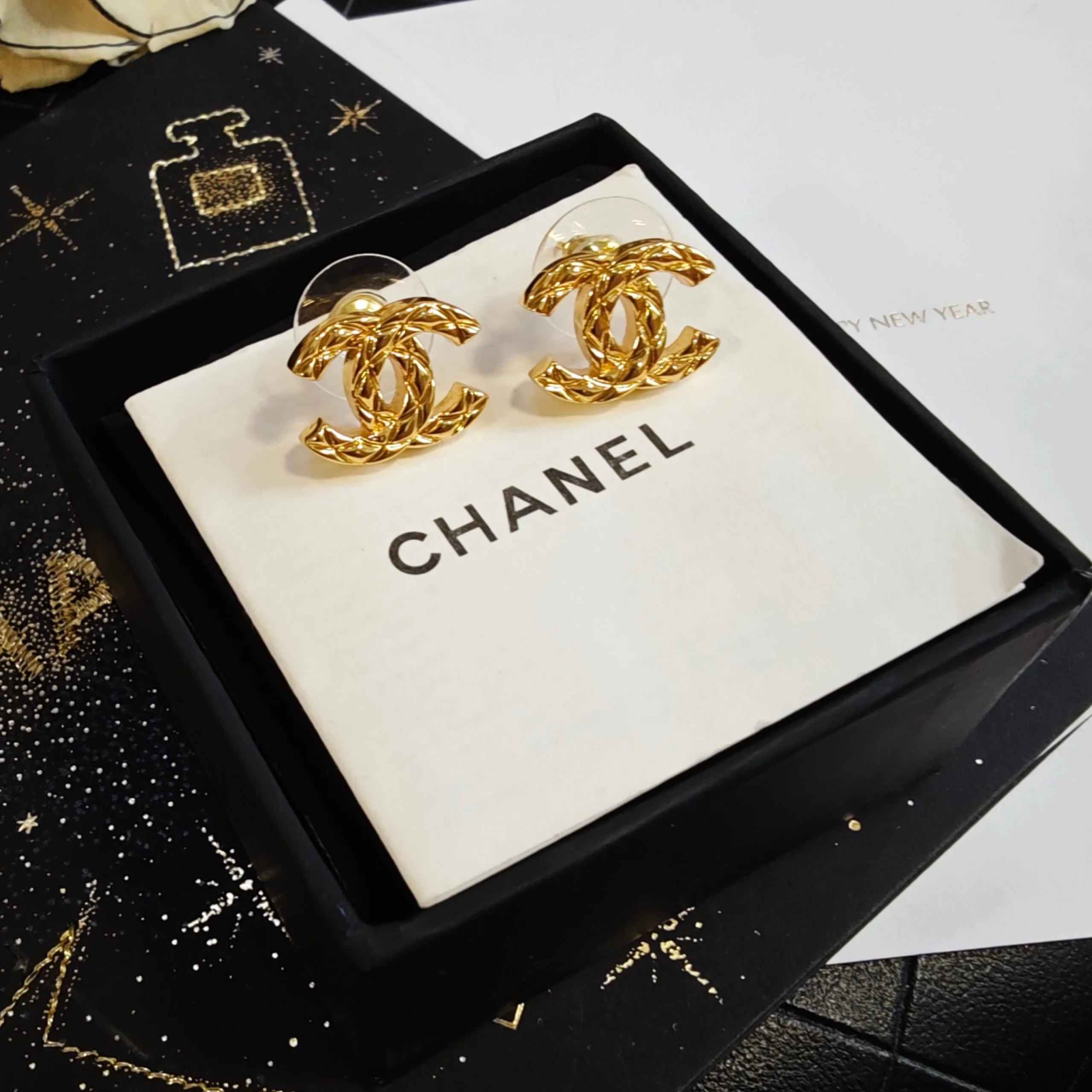 Supportive Chanel Earrings 3093