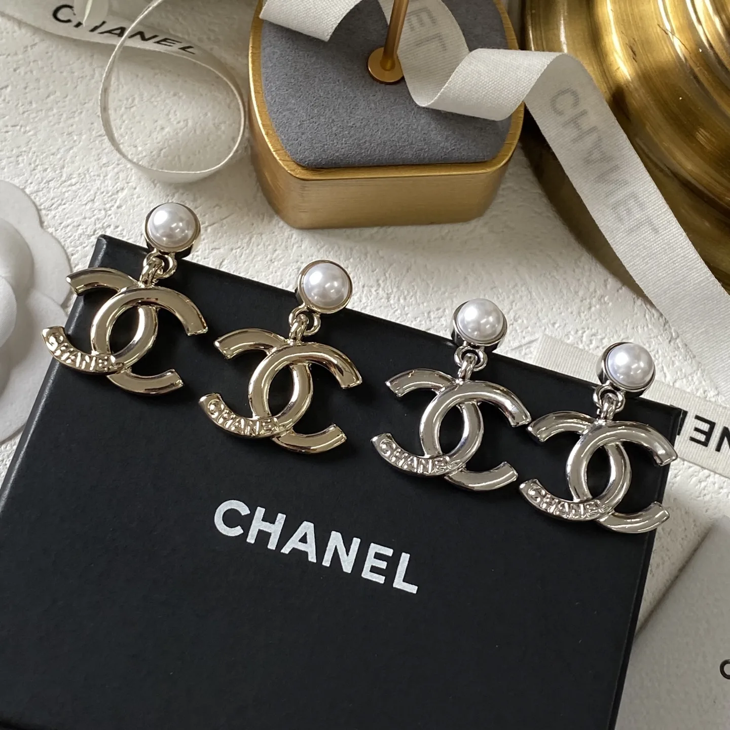 Chanel Earrings Flexible 3352