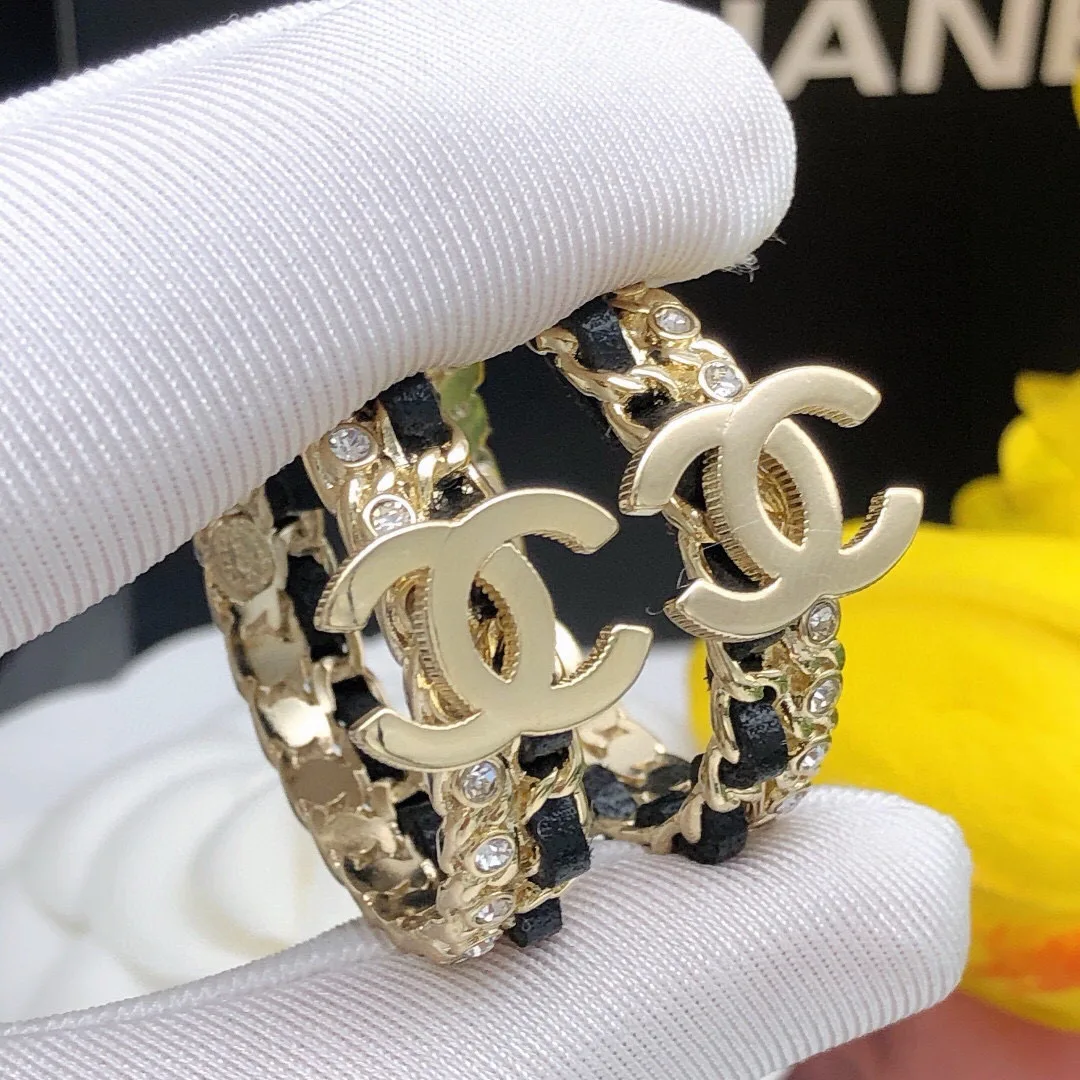 Chanel Earrings Practical 3329