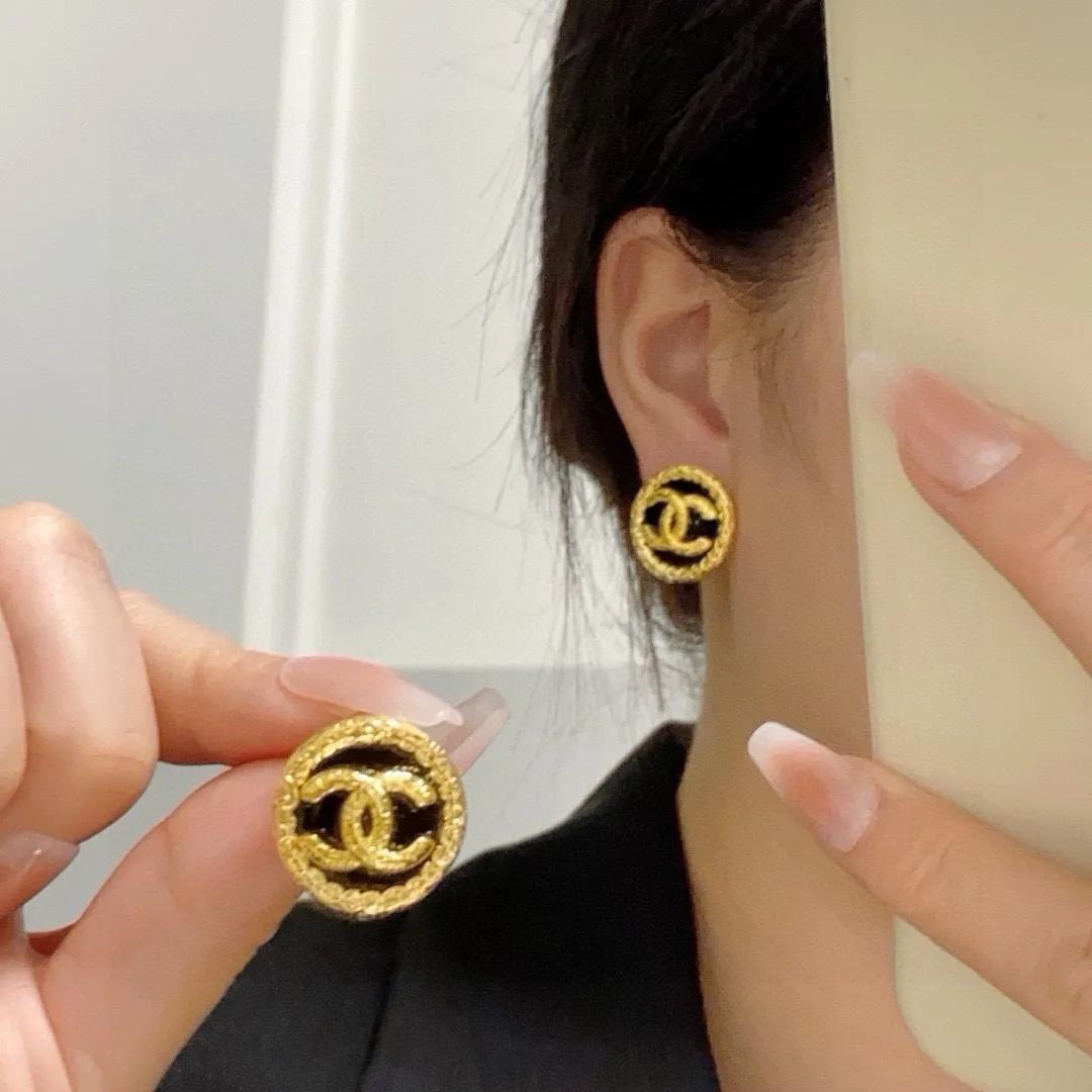 Chanel Earrings Effortless 3061