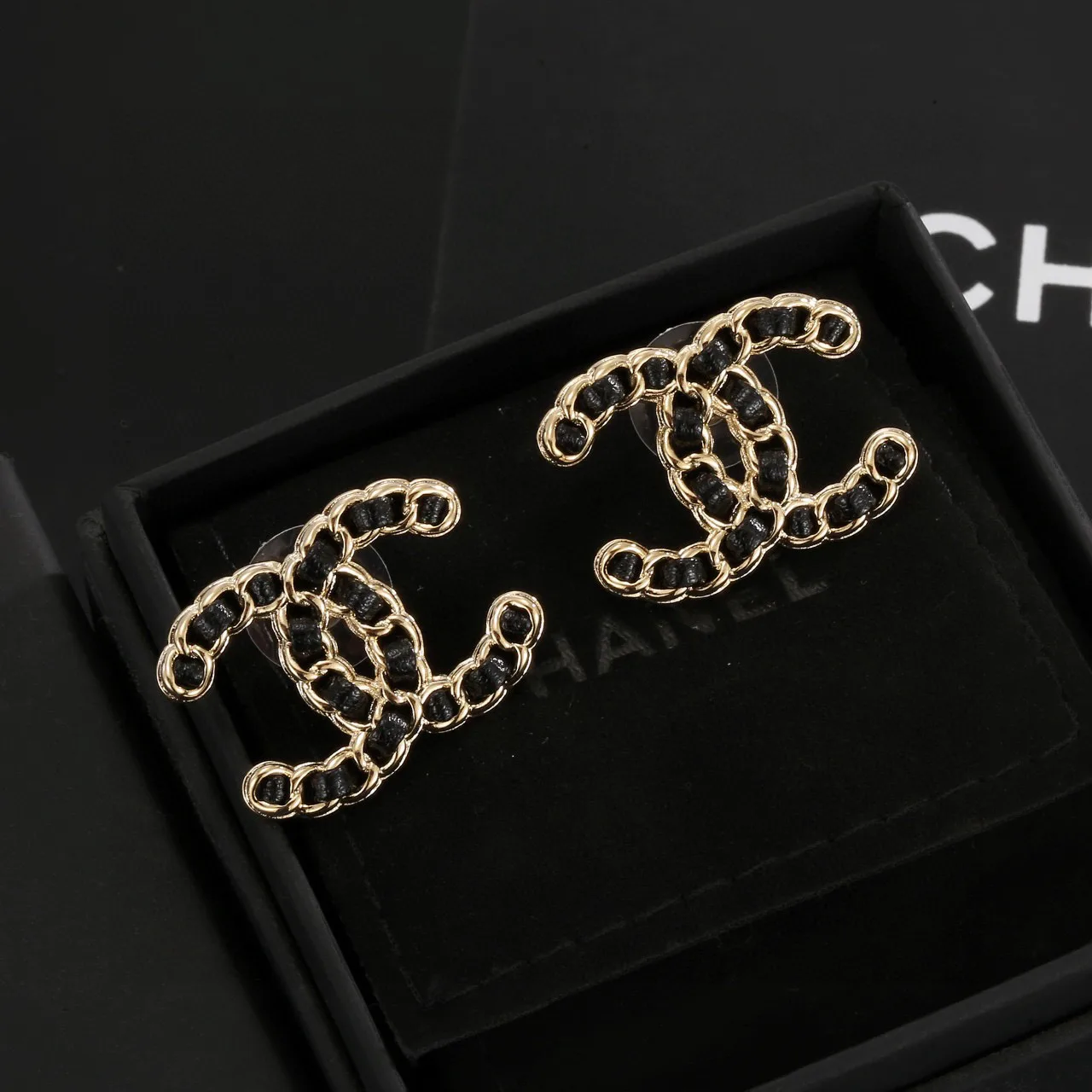 Chanel Earrings ZipUp 3378