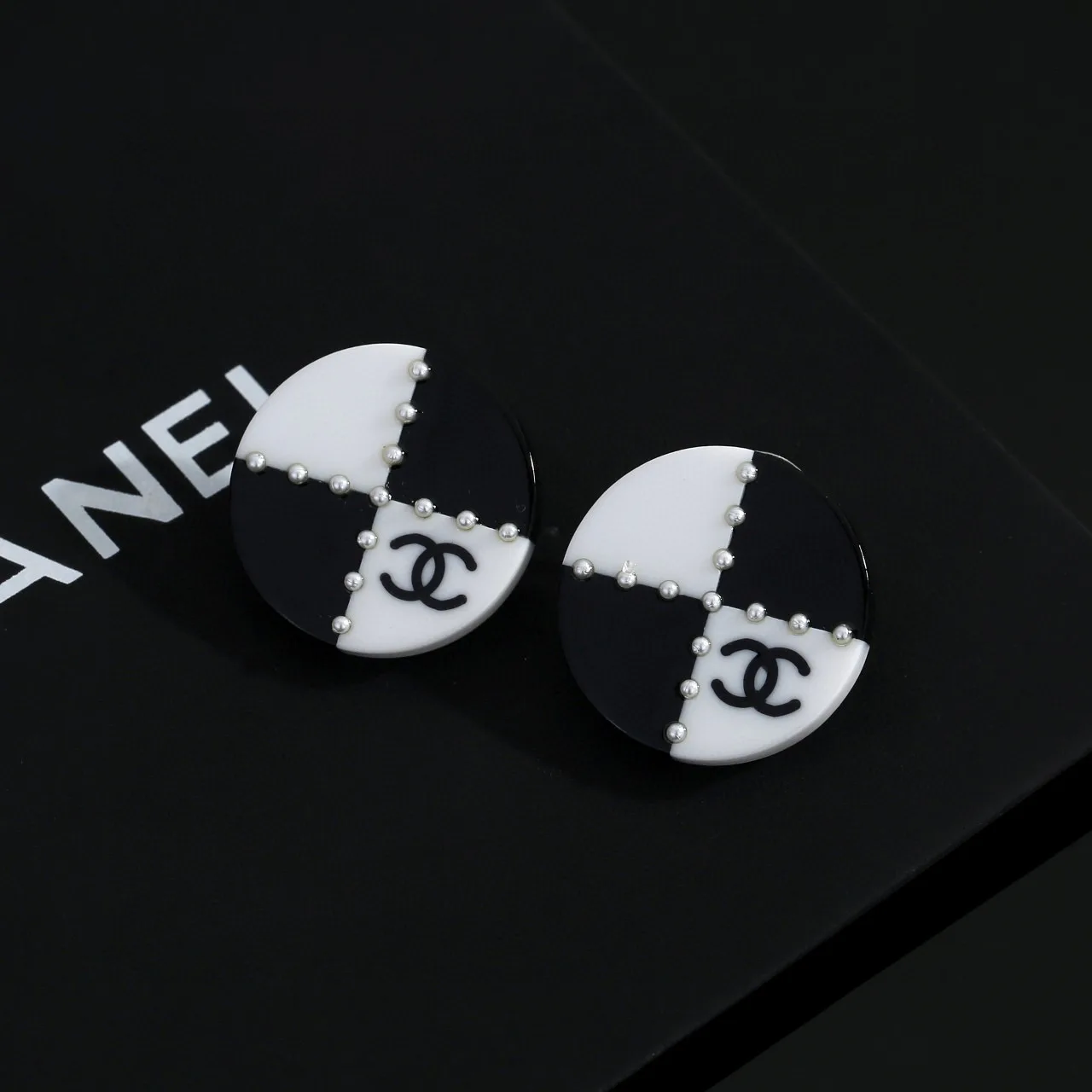 Chanel Earrings GoAnywhere 3304