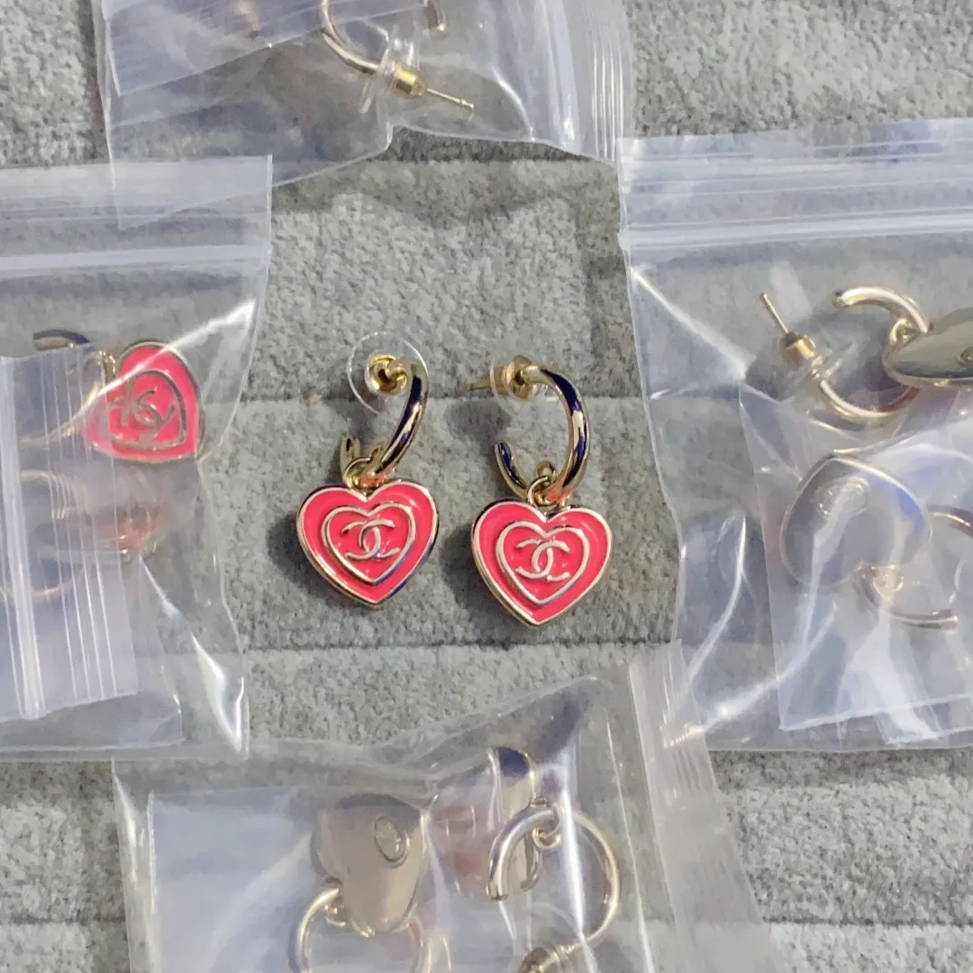 Neat Chanel Earrings 3199