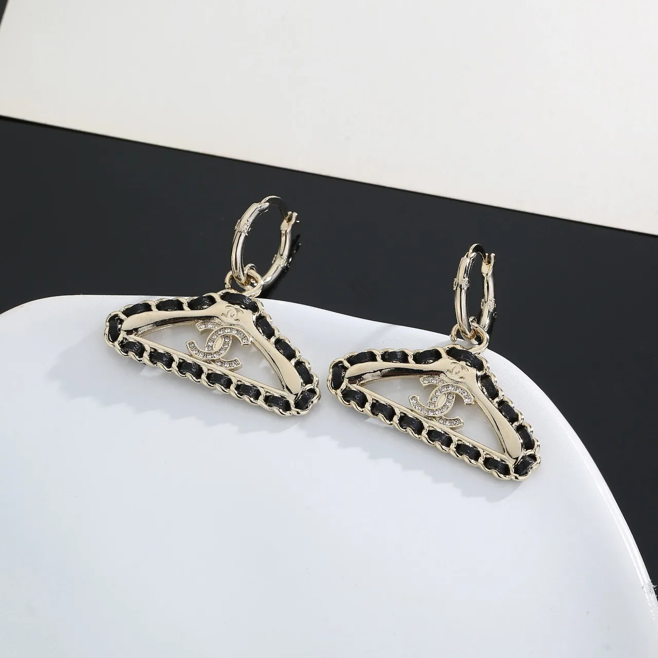 Youthful Chanel Earrings 3400
