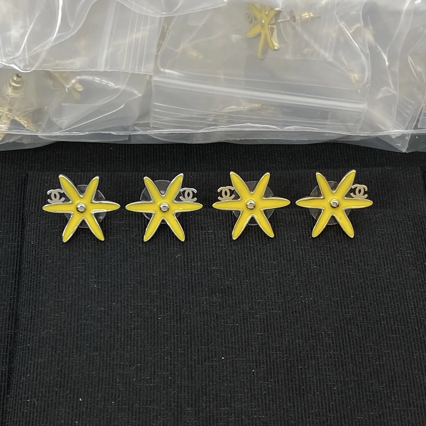 Resilient Chanel Earrings 3303