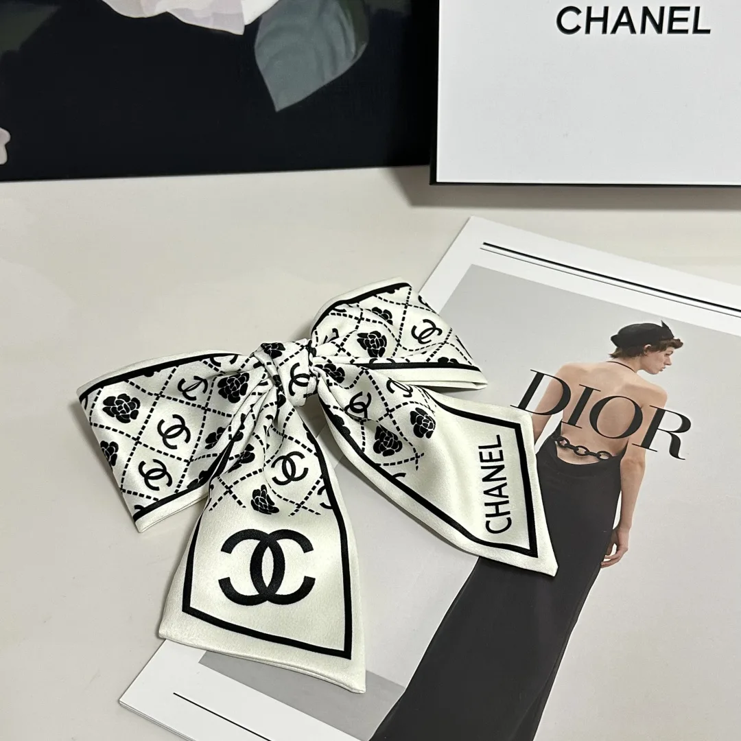 DailyWear Chanel Hair Clip 3472