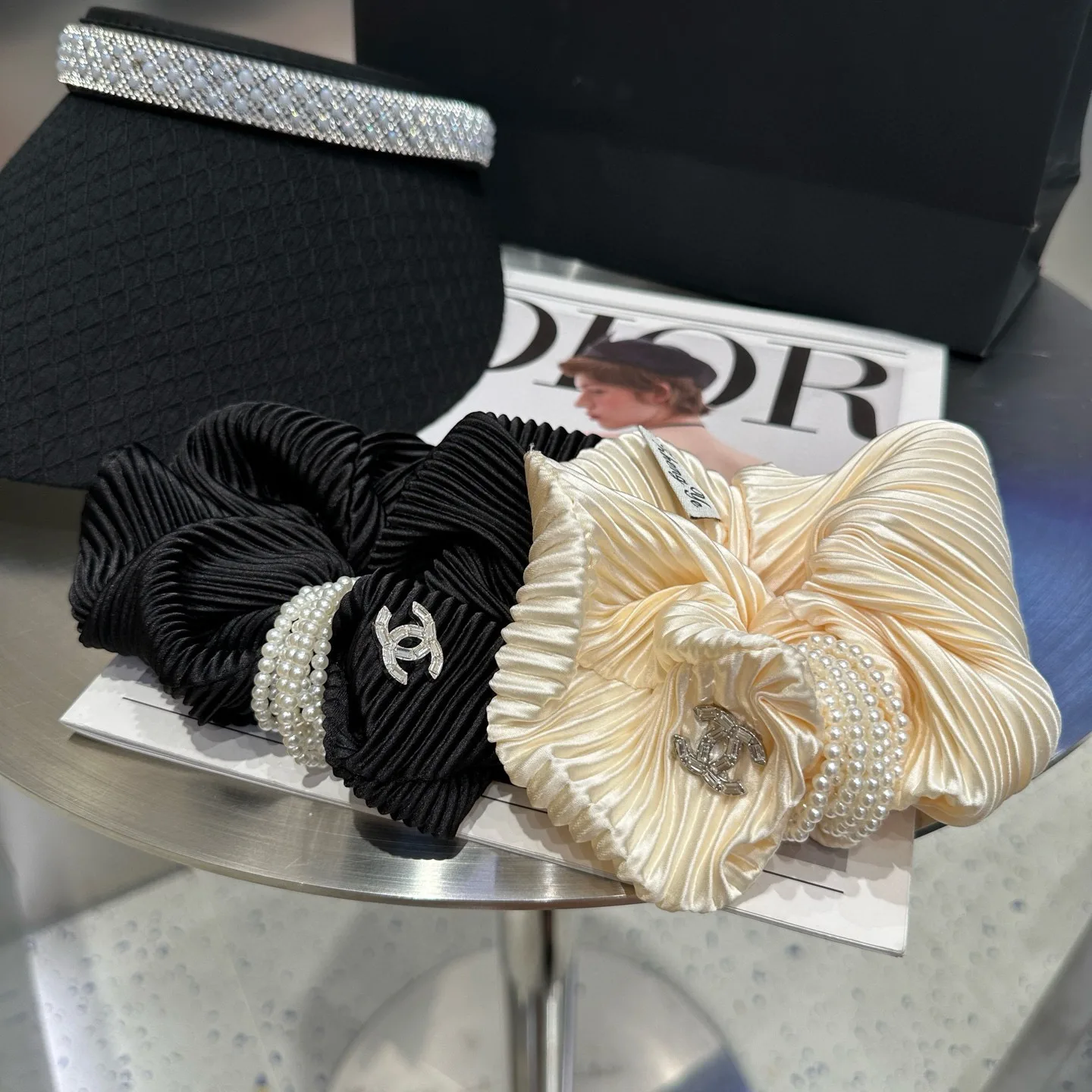 Chanel Hair Tie Sleek 3489