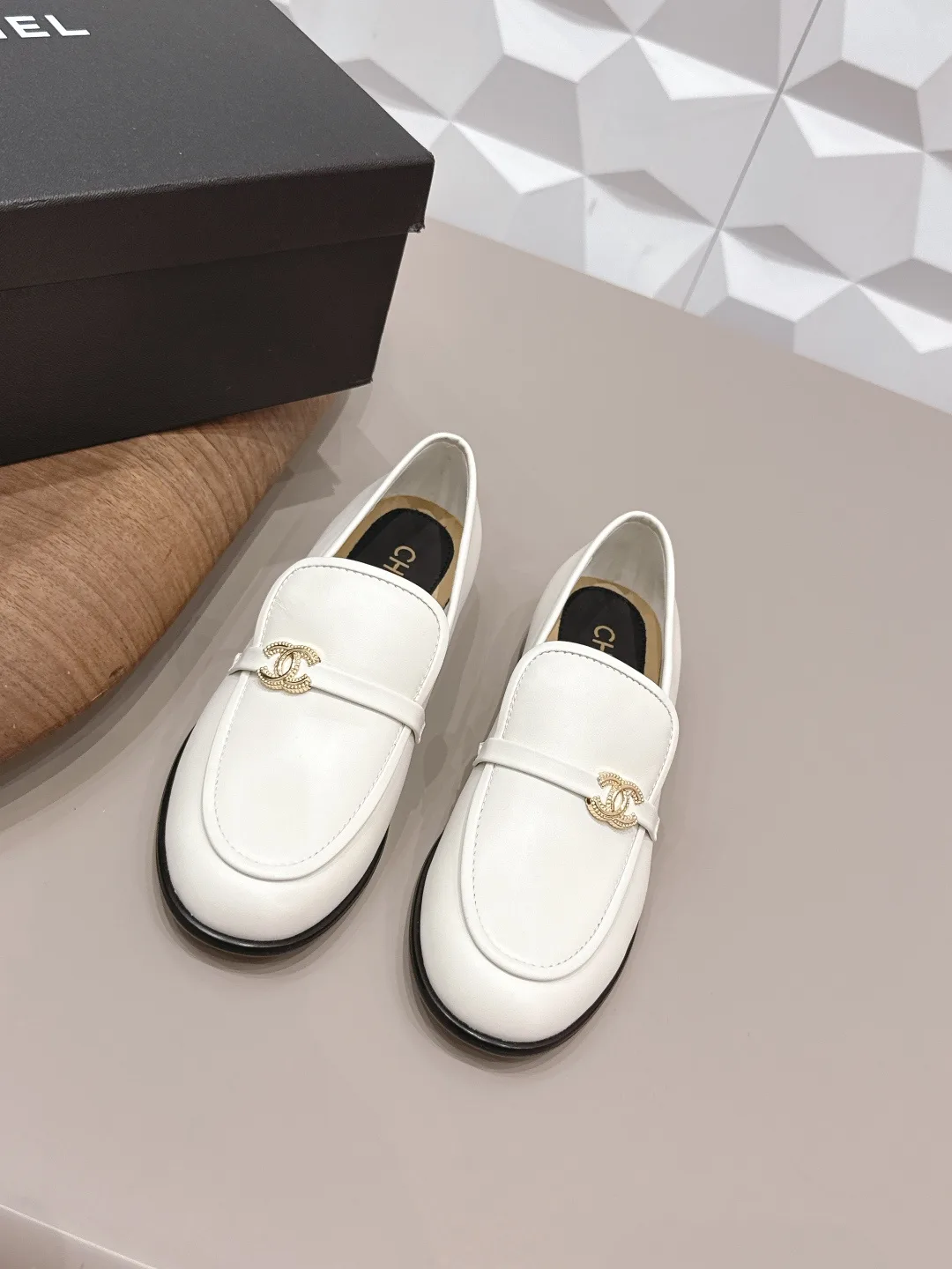 Affordable Chanel Loafers 3522