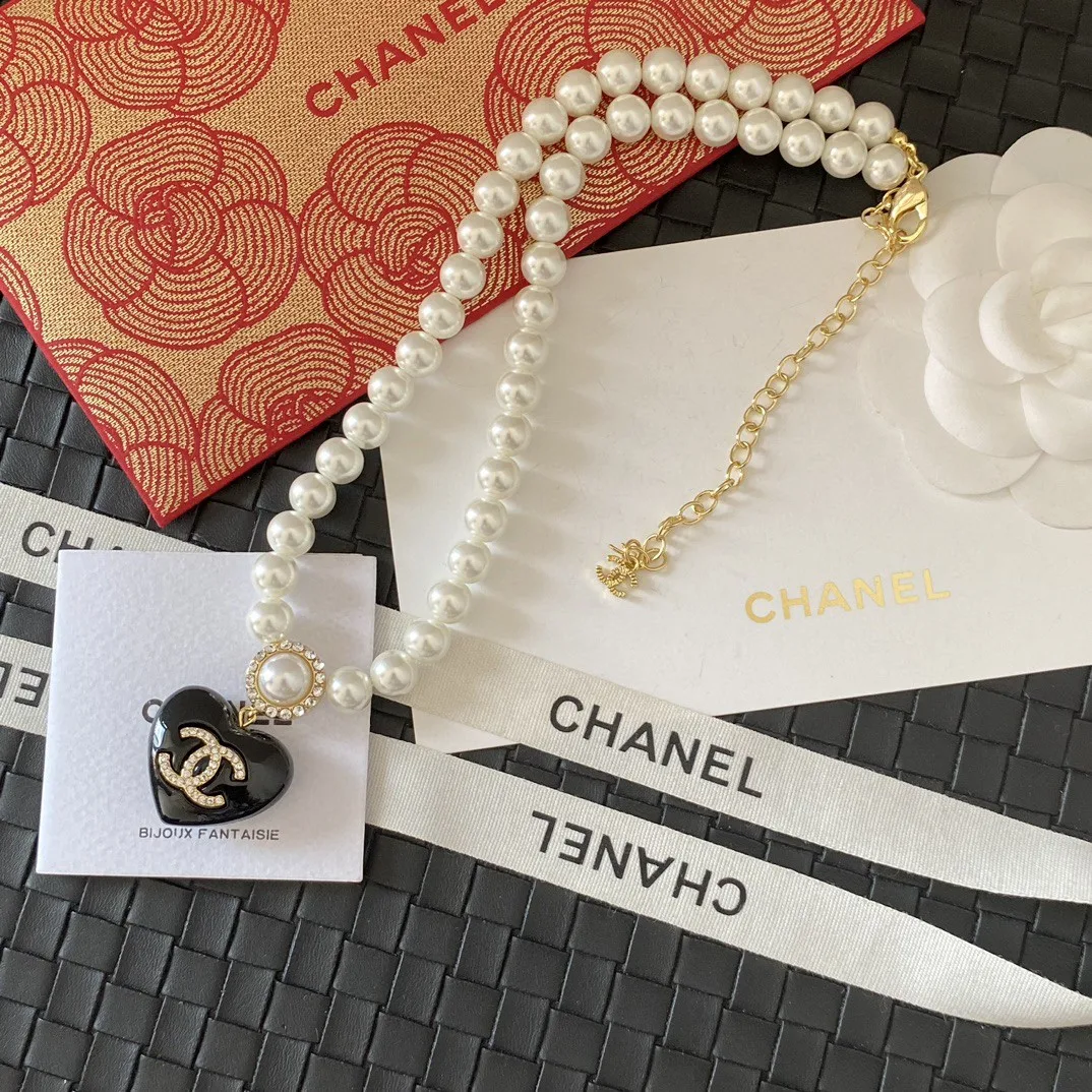 Chanel Necklace Lightweight 3539
