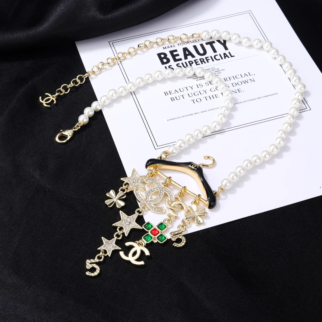 Chanel Necklace Sophisticated 3574