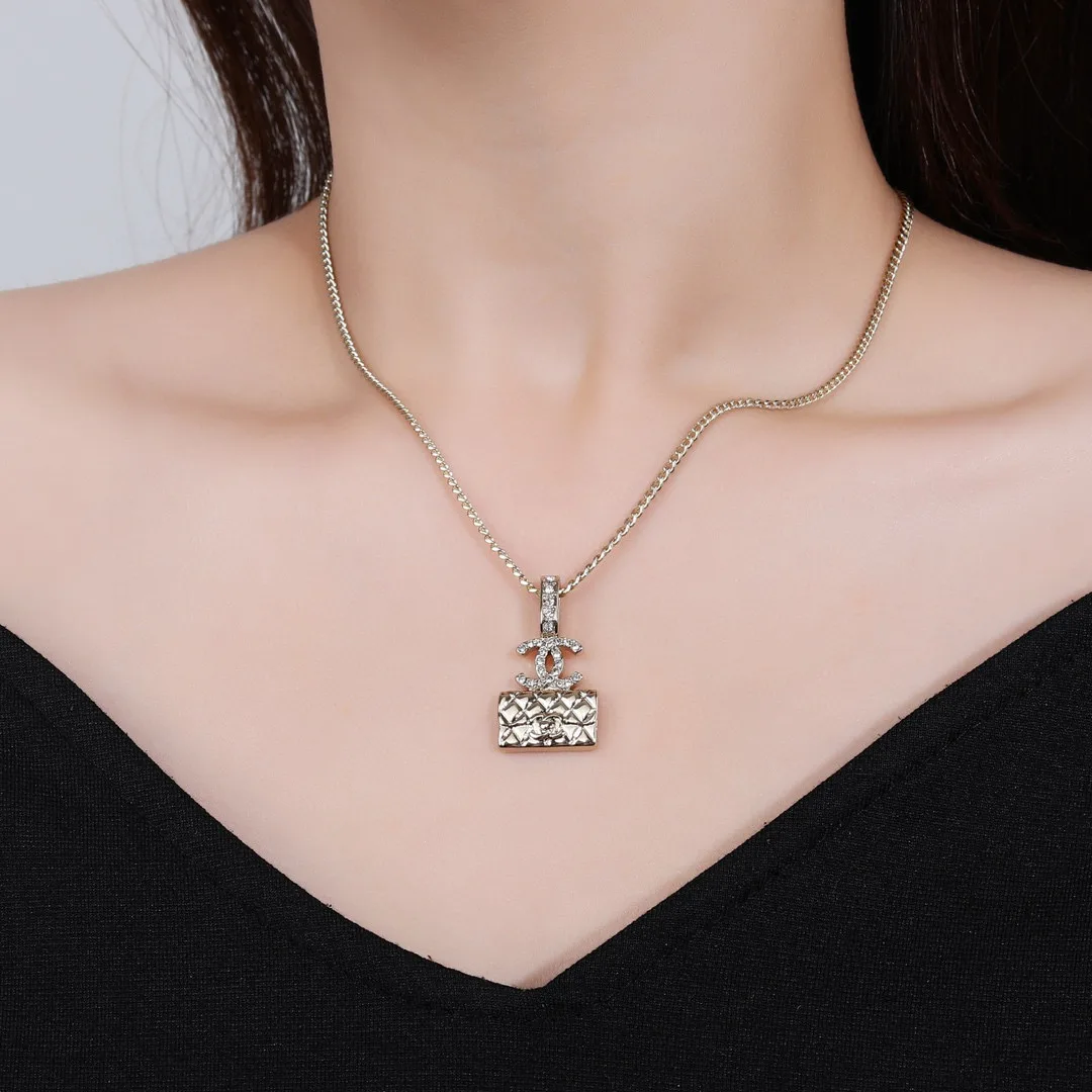 Chanel Necklace ZeroBulk 3588