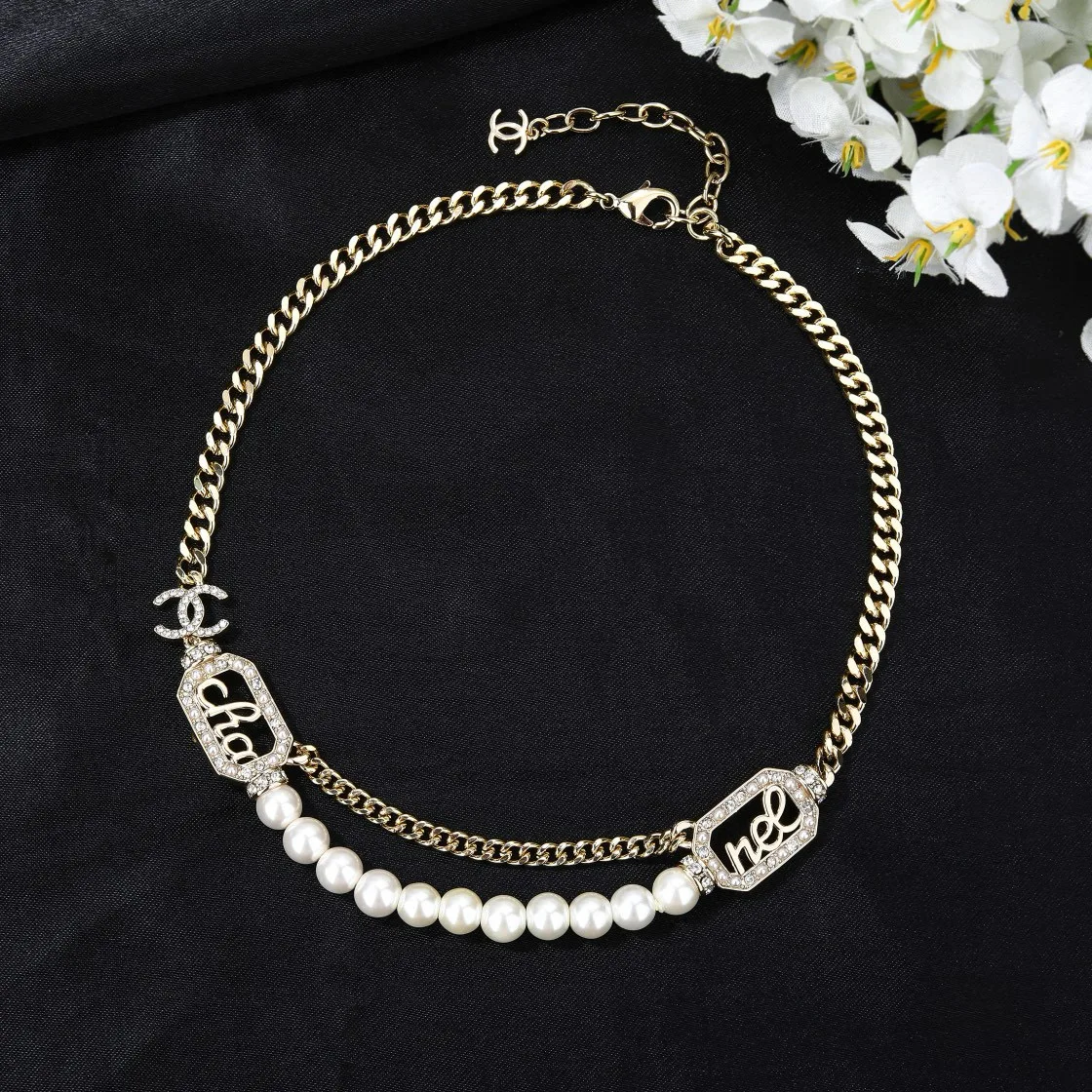 Chanel Necklace Lightweight 3612