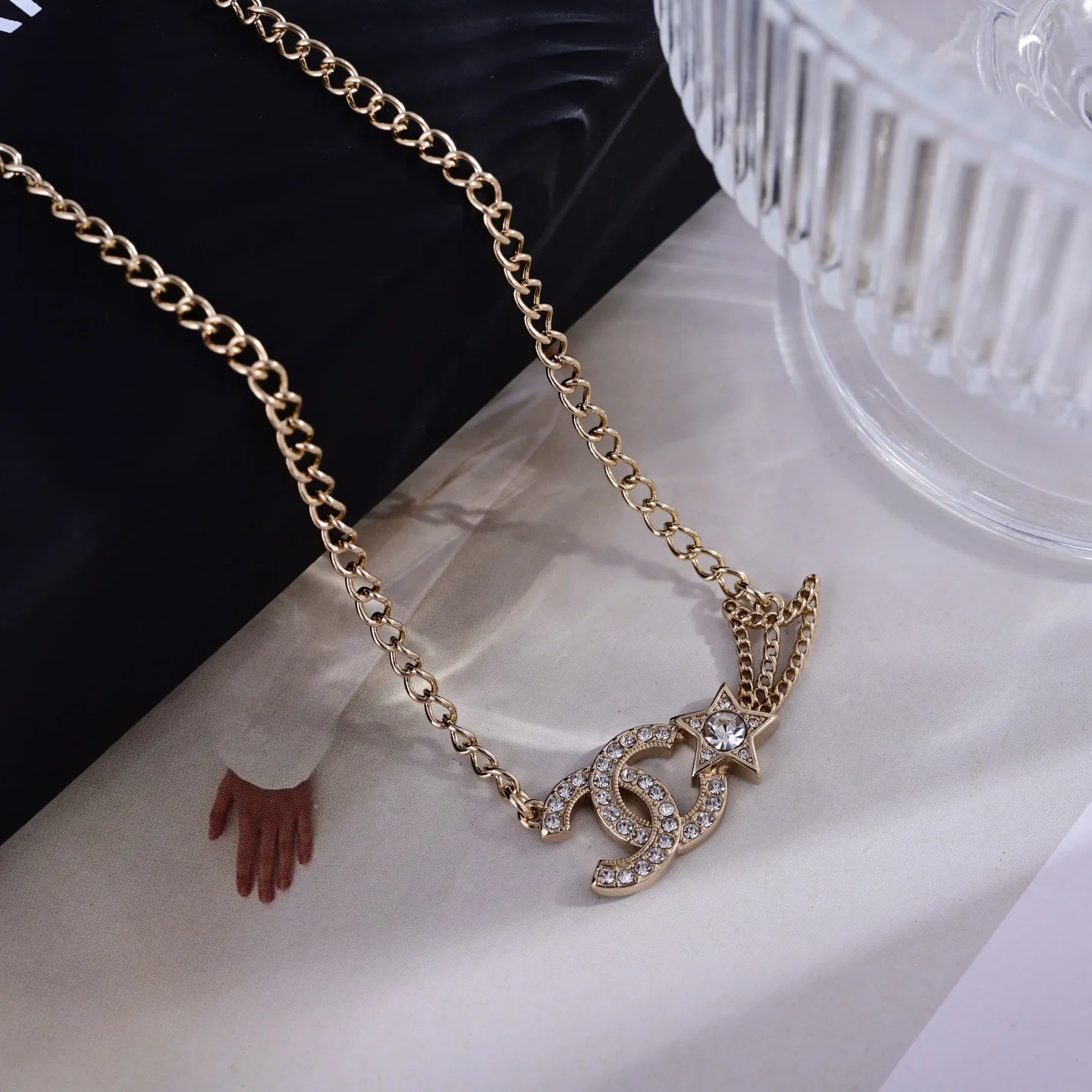 Chanel Set Snug 3685