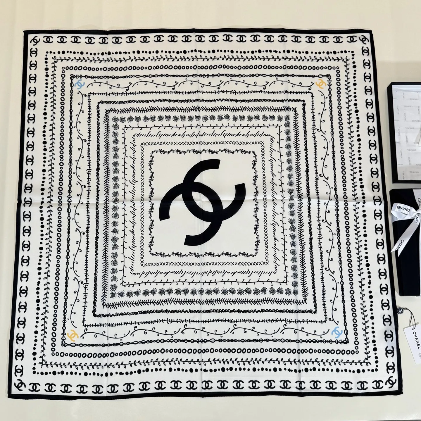 Chanel Silk Scarf UrbanStyle 3698