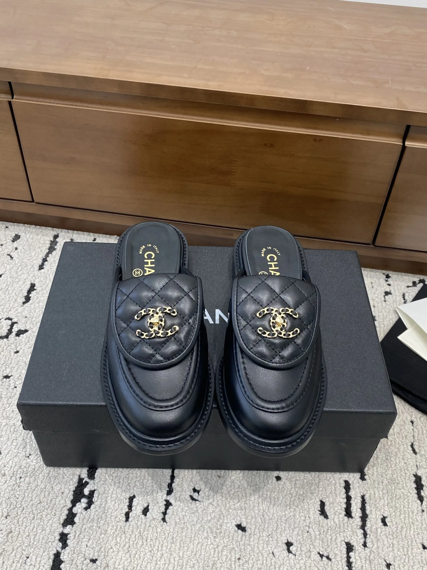 Breathable Chanel Slippers 3732