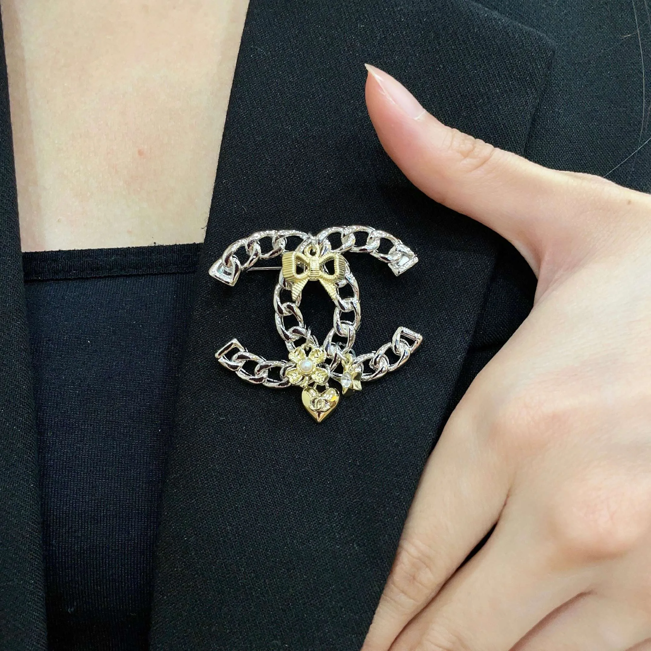 Breathable Chanel Suit 3777