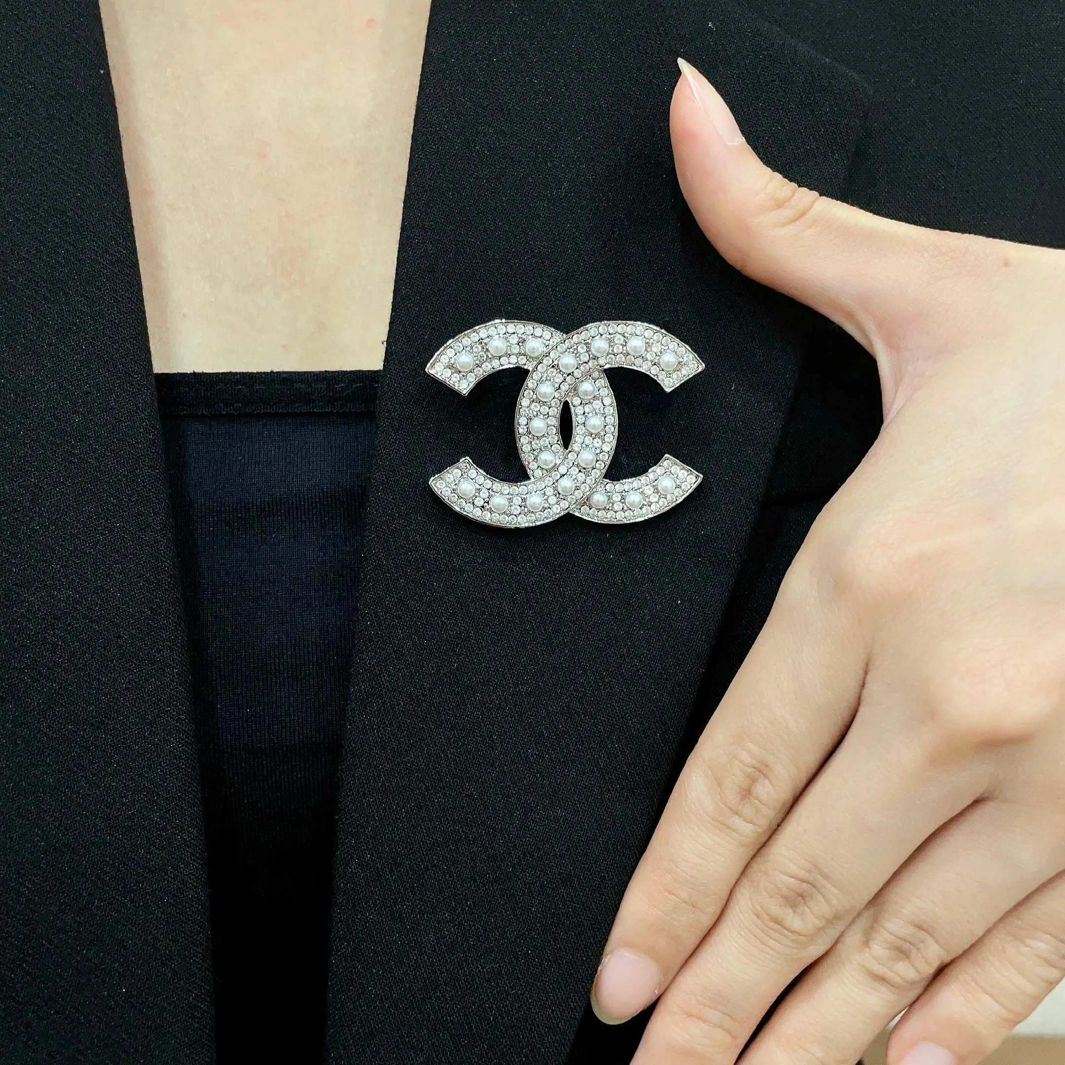 Chanel Suit Unisex 3785
