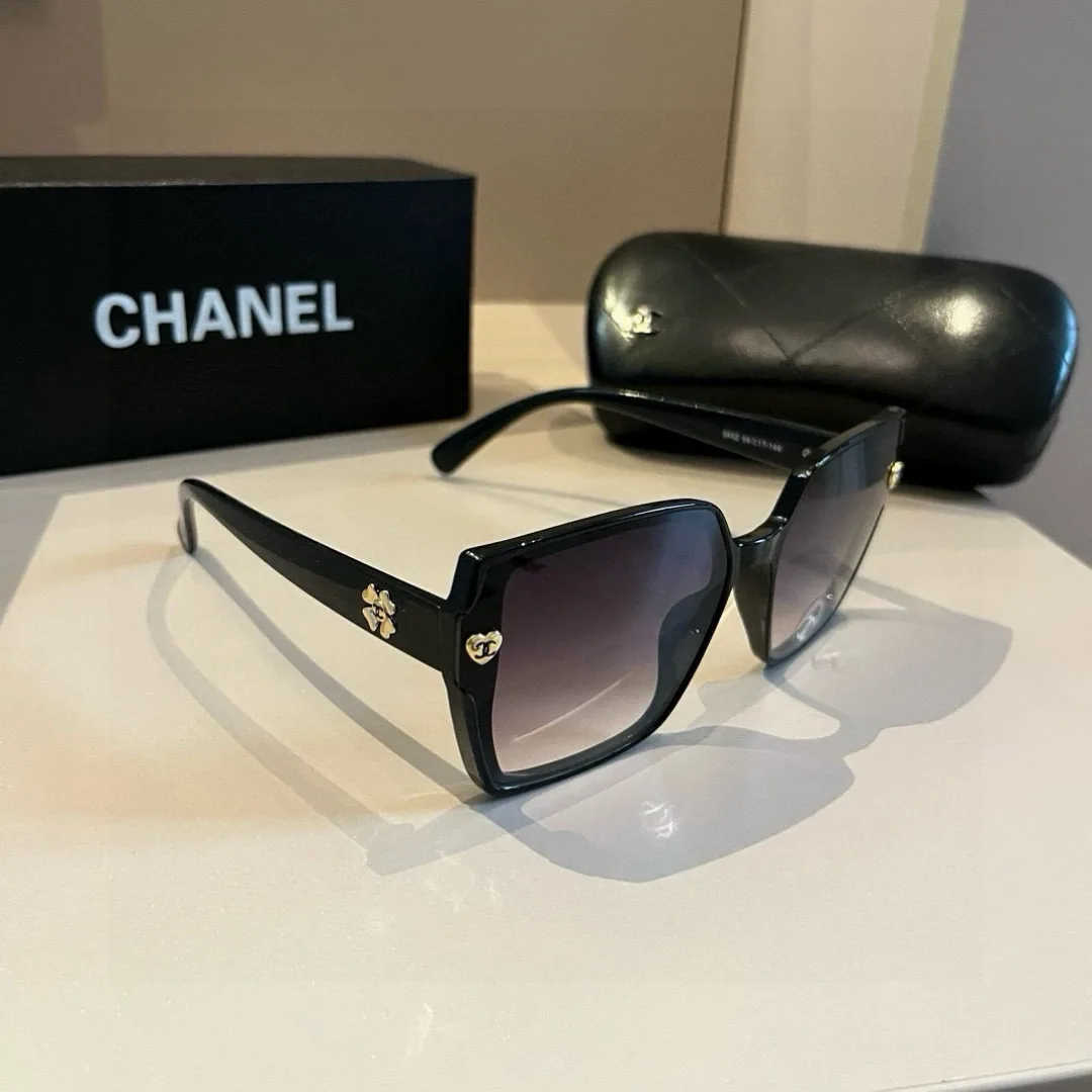 Chanel Sunglasses EasyMatch 3808