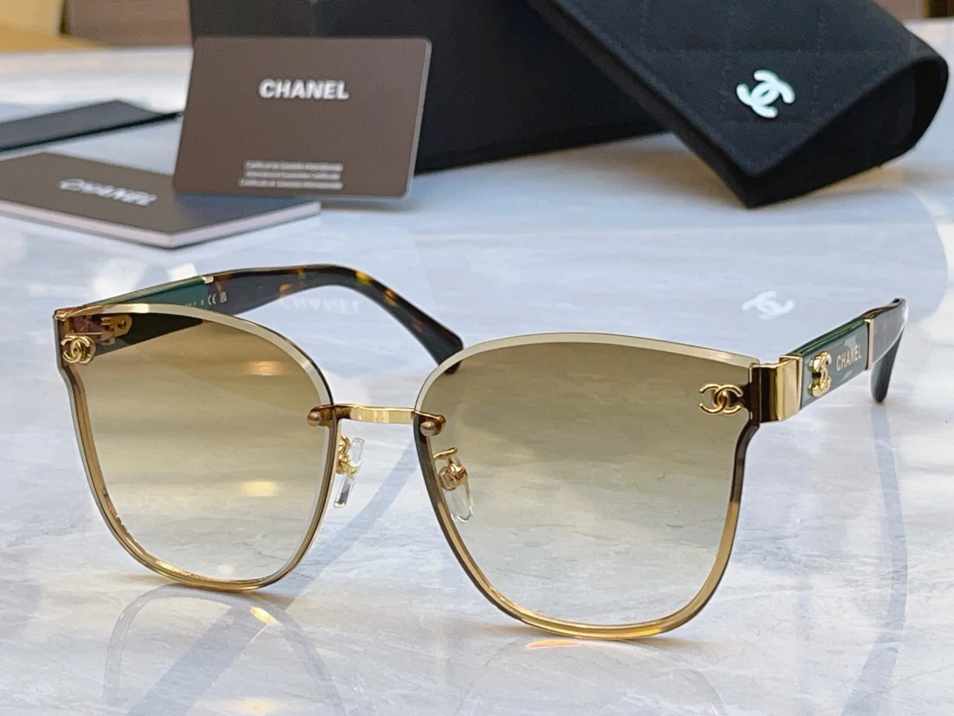 Chanel Sunglasses Thermal 3843