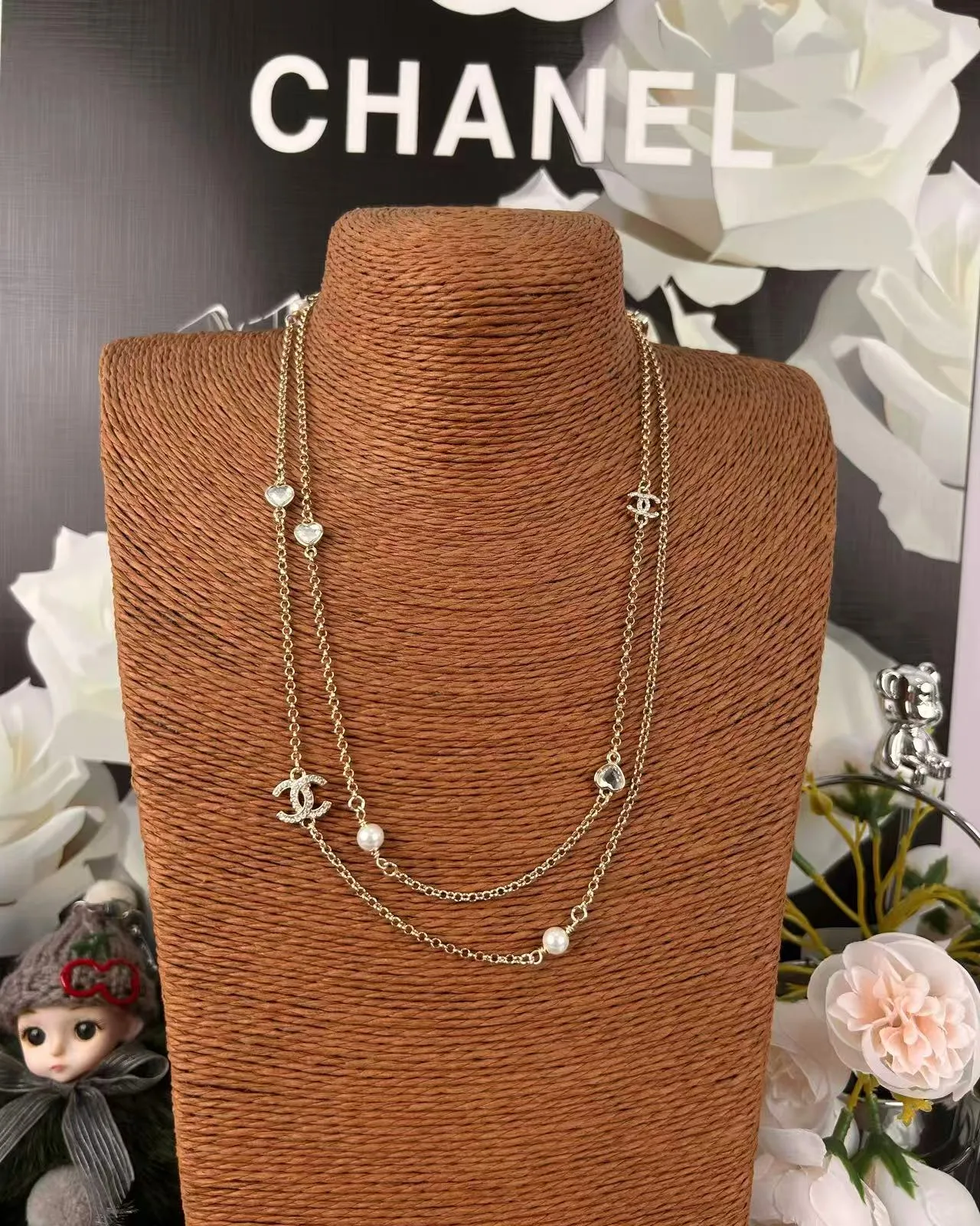 Sophisticated Chanel Sweater 3864