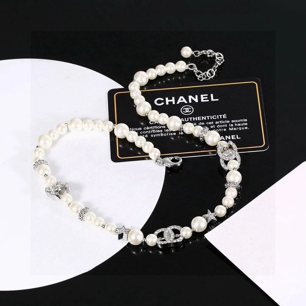 Breathable Chanel Sweater 3857