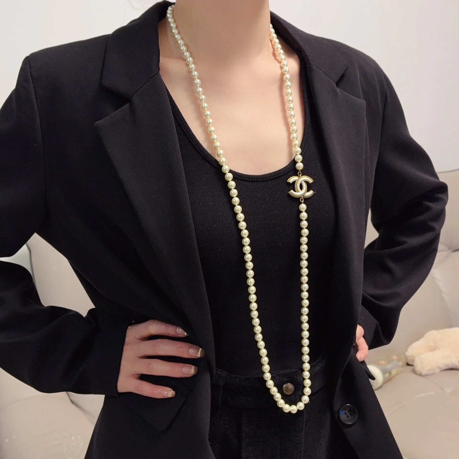 Chanel Sweater Neat 3870
