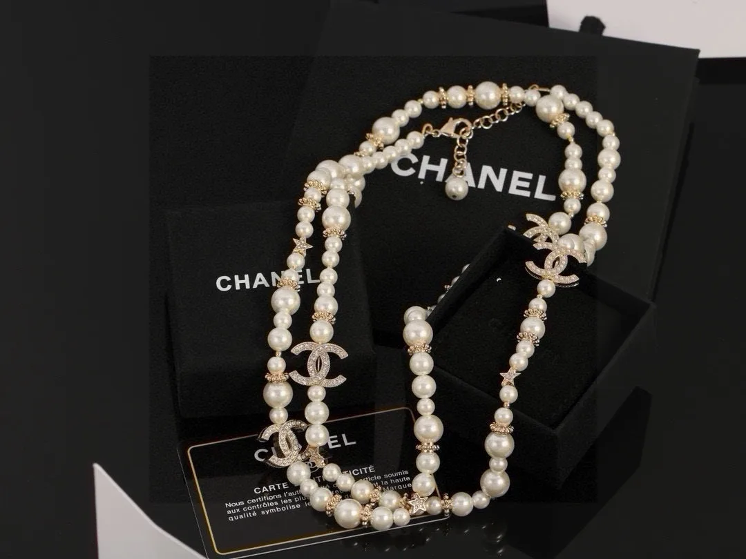 Chanel Sweater Comfortable 3876