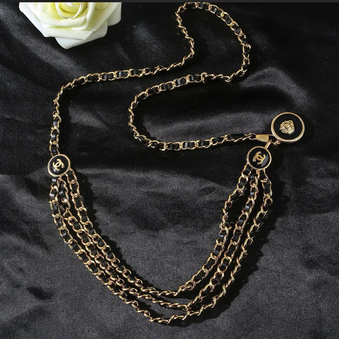 Supportive Chanel Waist Chain 3928