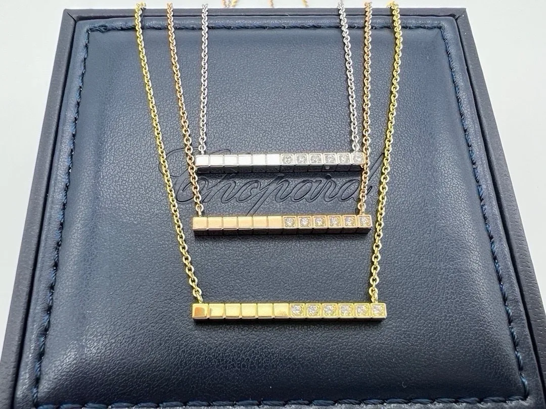 Youthful Chopin Necklace 7483
