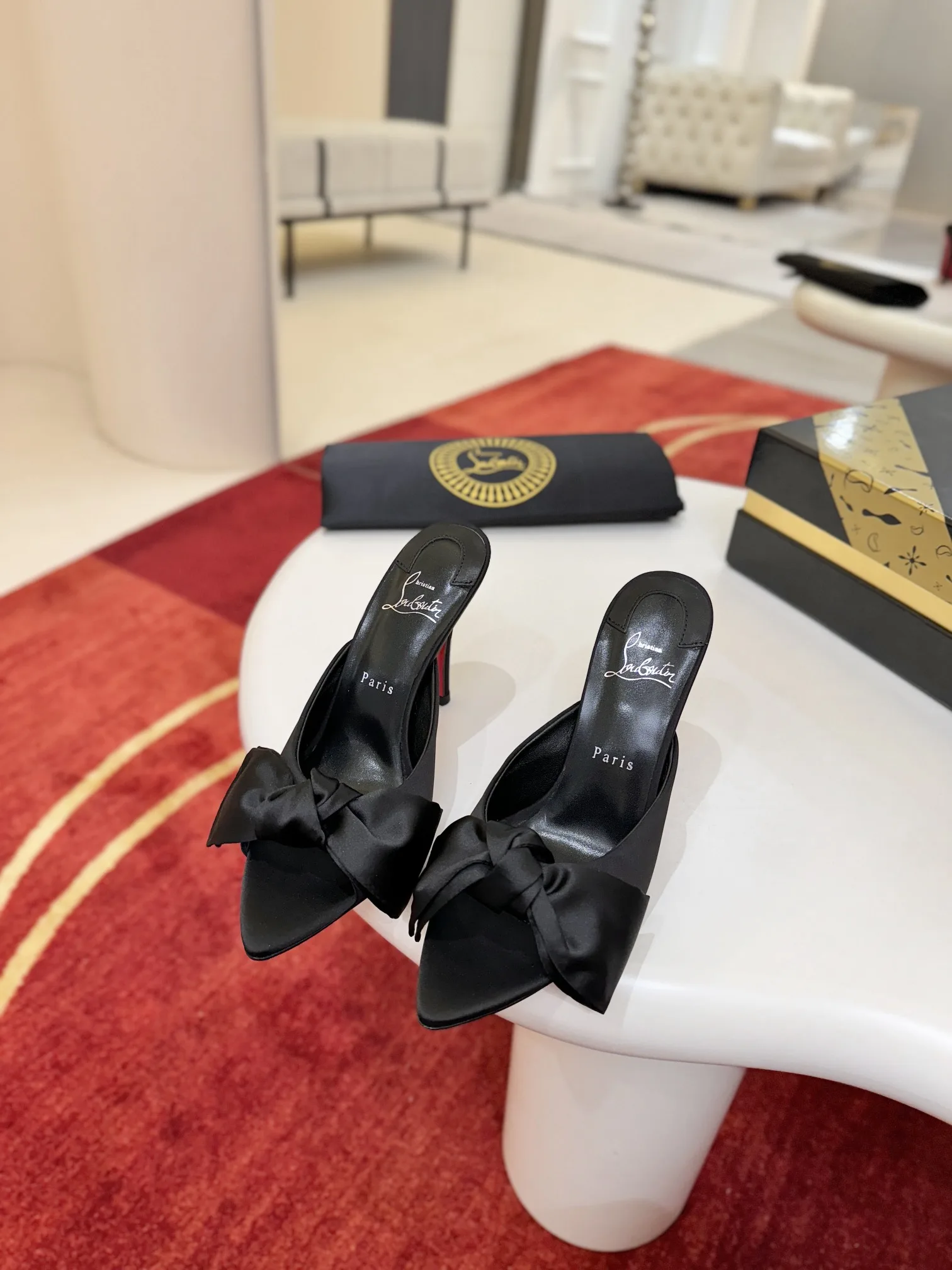 Christian Louboutin Slippers Minimalist 7660