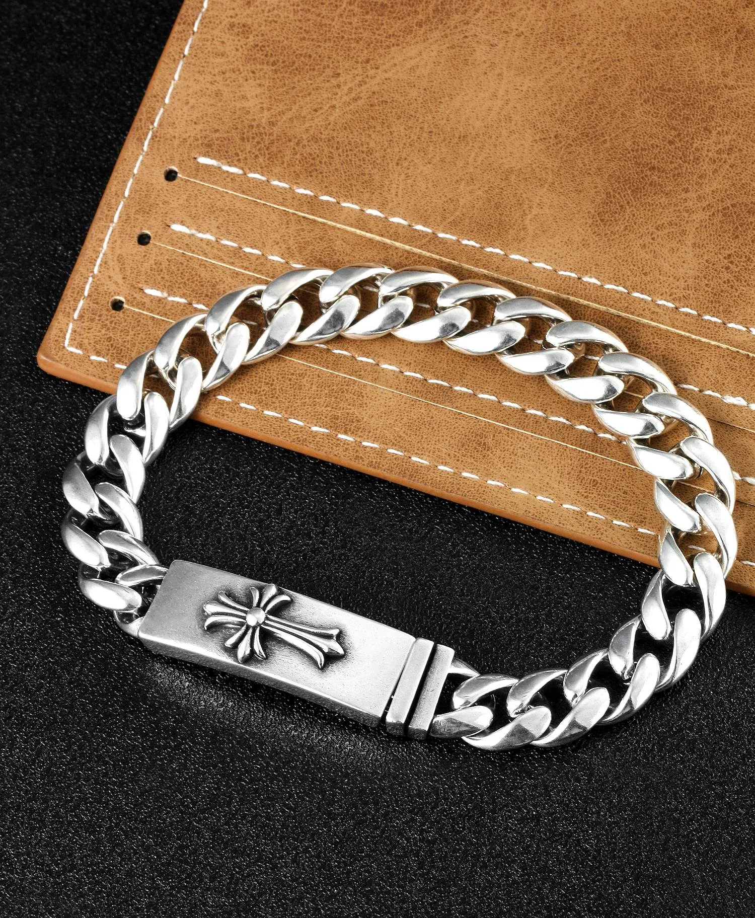 Refined Chrome Hearts Bracelet 1395
