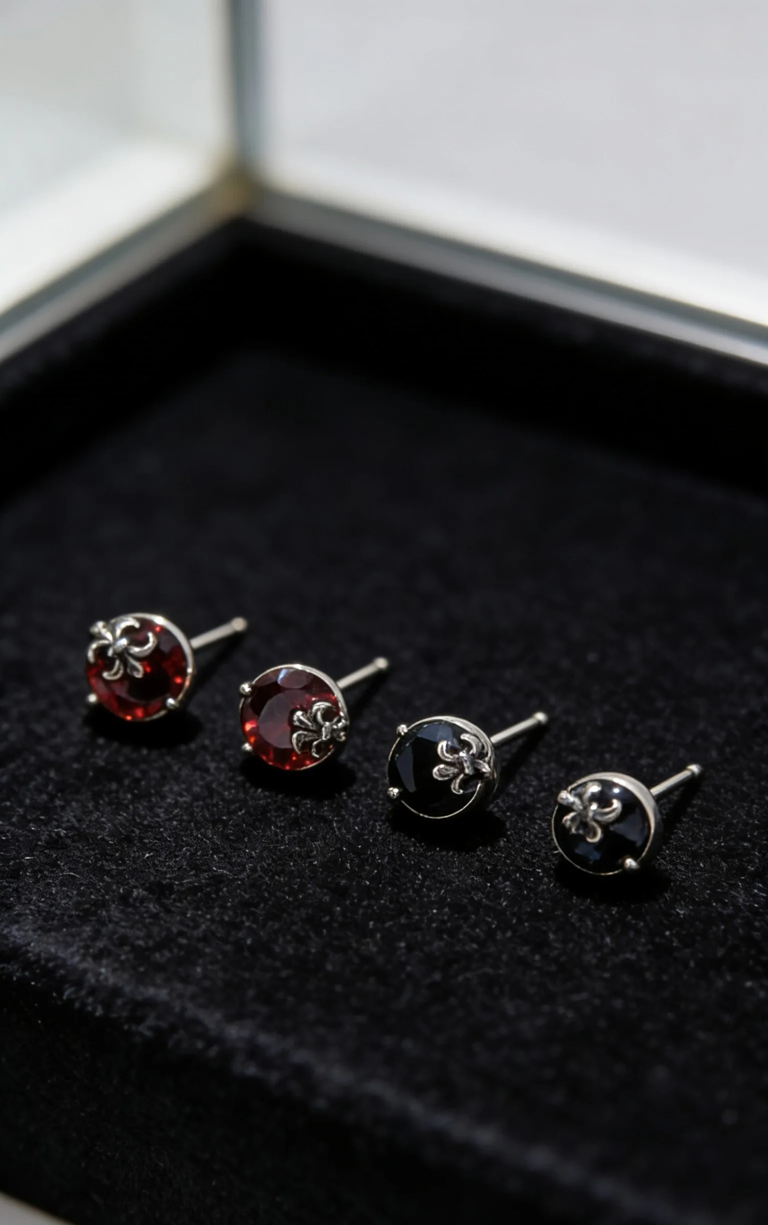 Attractive Chrome Hearts Earrings 2485