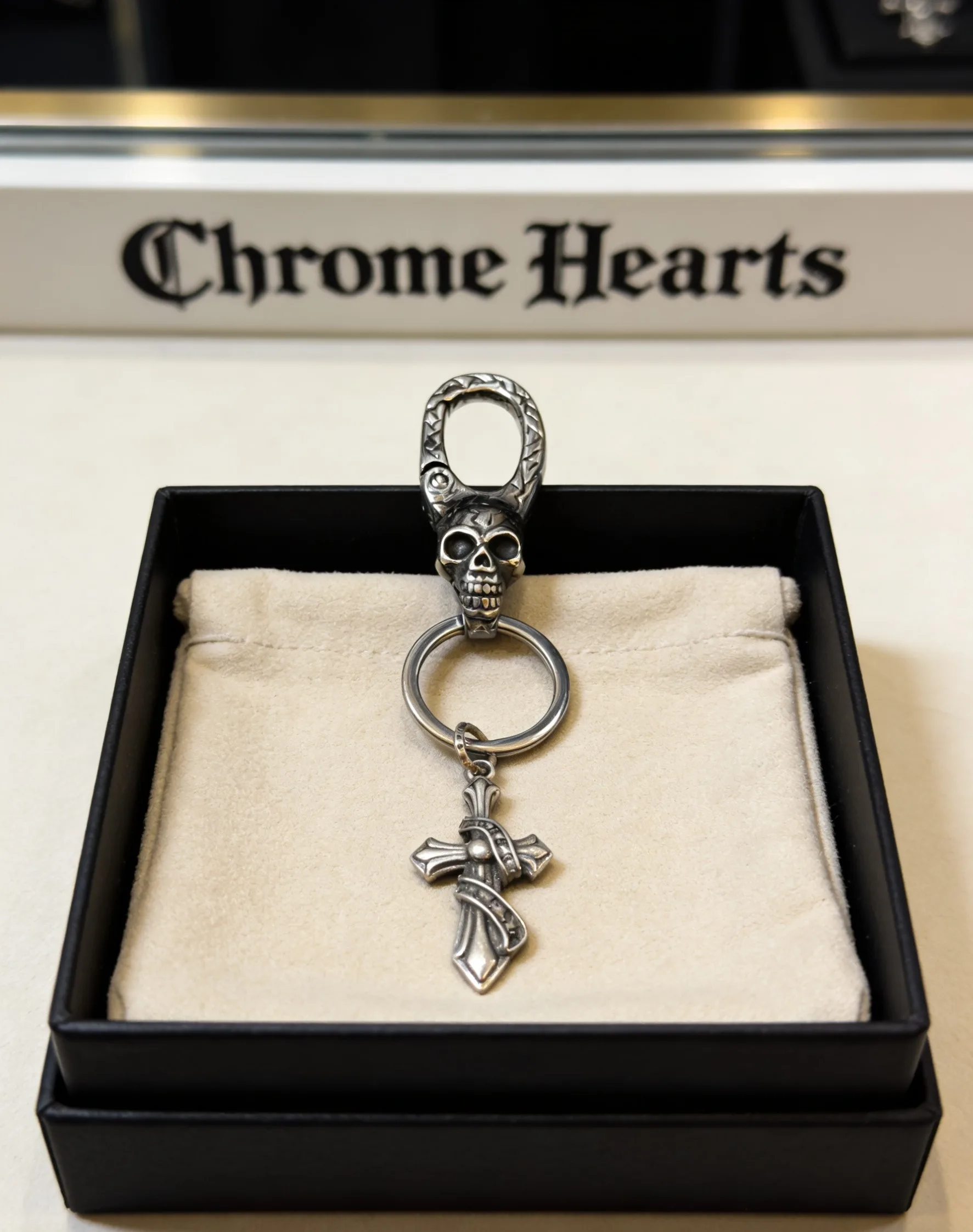 Neat Chrome Hearts Keychain 1514