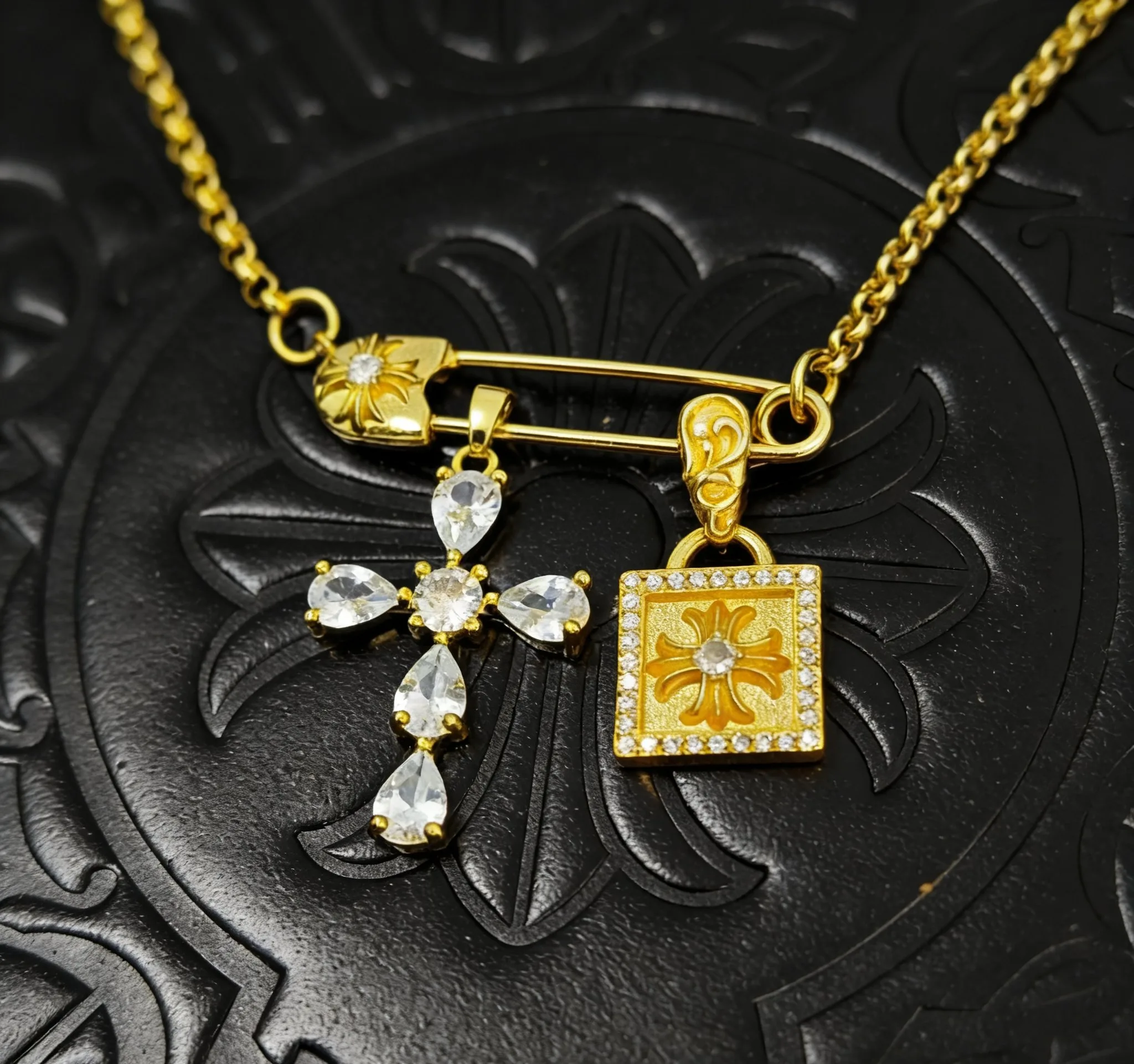 FastDry Chrome Hearts Necklace 1715