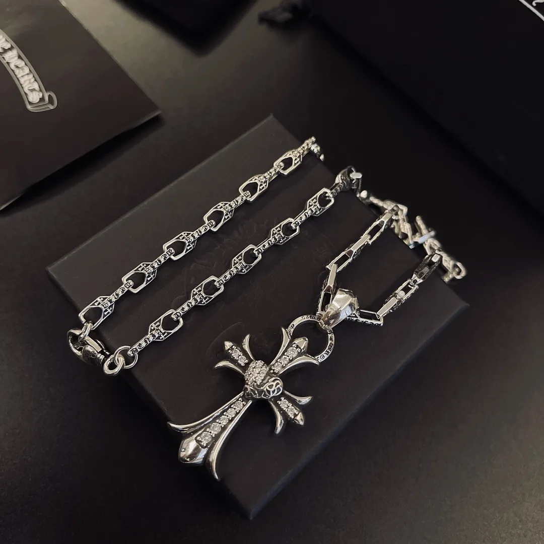 UrbanStyle Chrome Hearts Necklace 1809