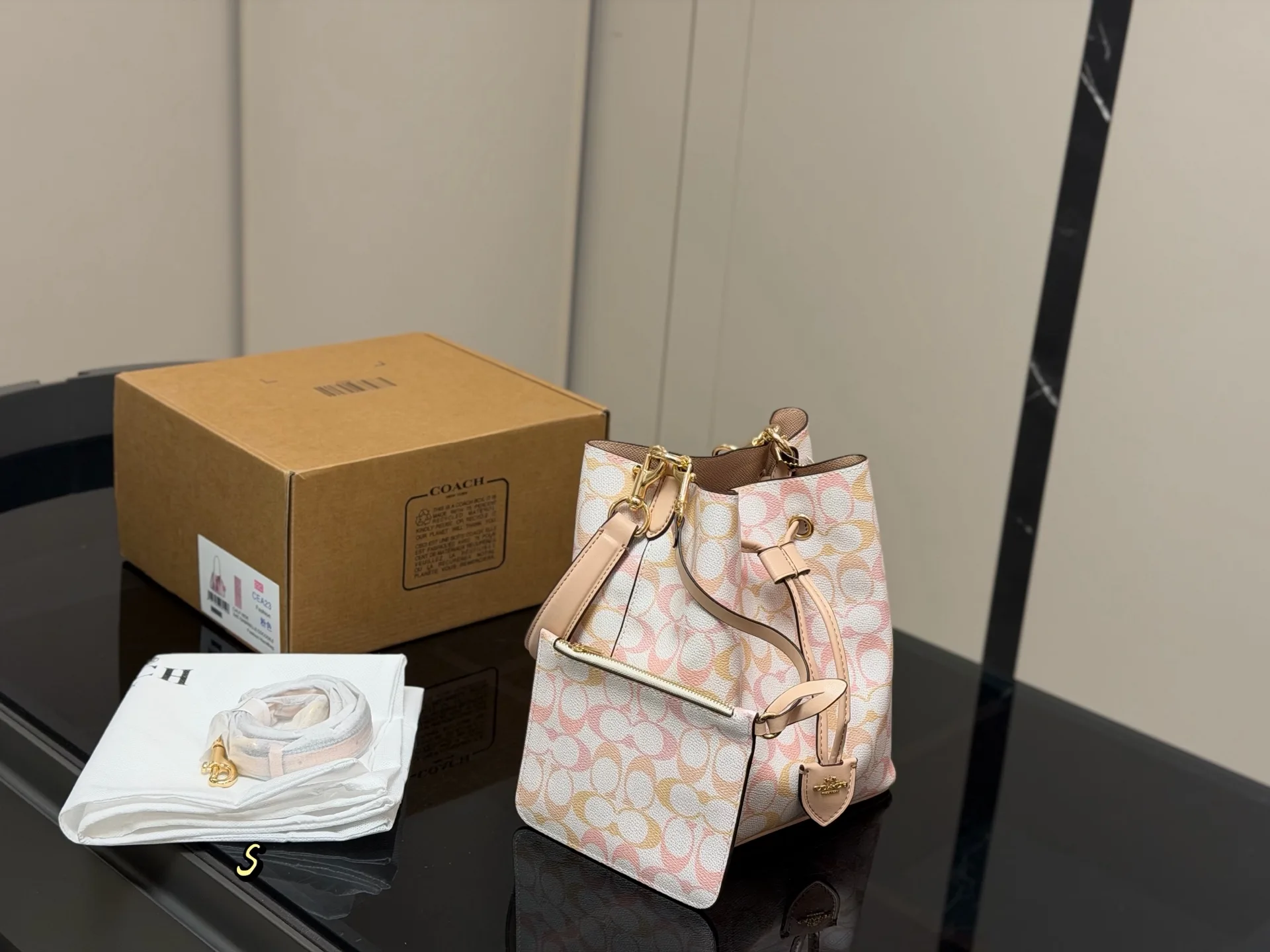 Coach Bucket Bag StreetReady 7036